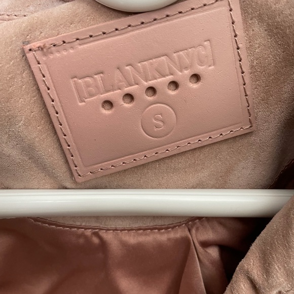 New jacket - Picture 3 of 5